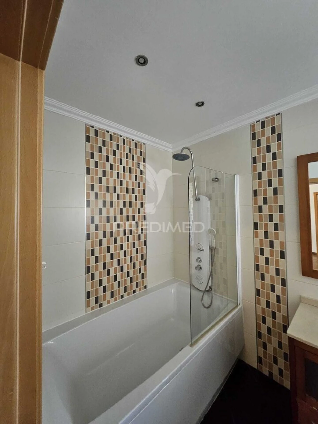 Moradia T4 para Venda em Assunção, Ajuda, Salvador e Santo Ildefonso Foto 36