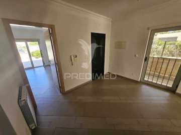 Moradia T4 para Venda em Assunção, Ajuda, Salvador e Santo Ildefonso