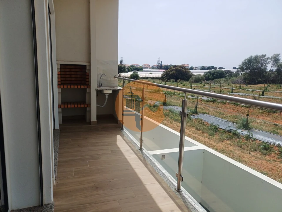 Moradia T3 para Venda em Altura Foto 5