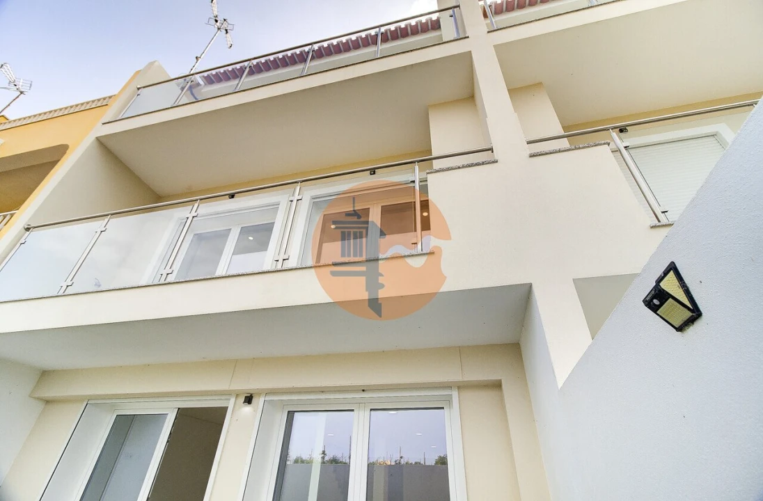 Moradia T3 para Venda em Altura Foto 16
