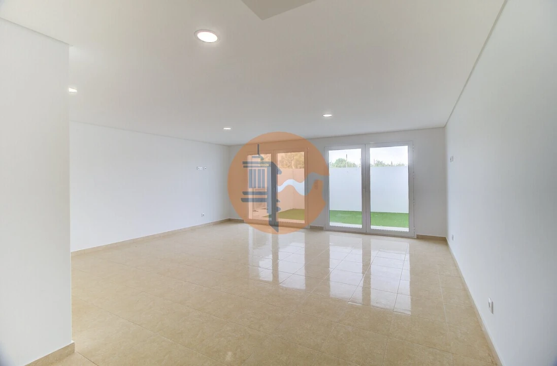 Moradia T3 para Venda em Altura Foto 19