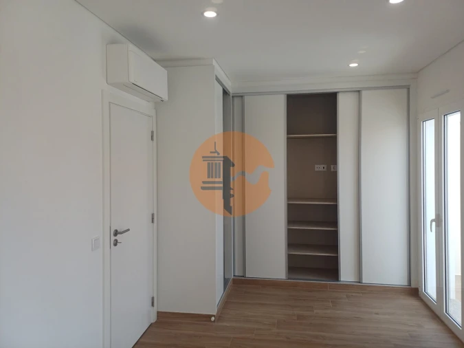 Moradia T3 para Venda em Altura Foto 15