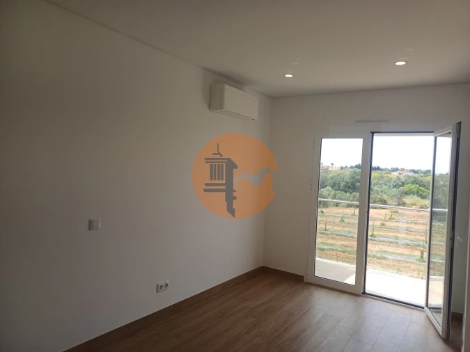 Moradia T3 para Venda em Altura Foto 24