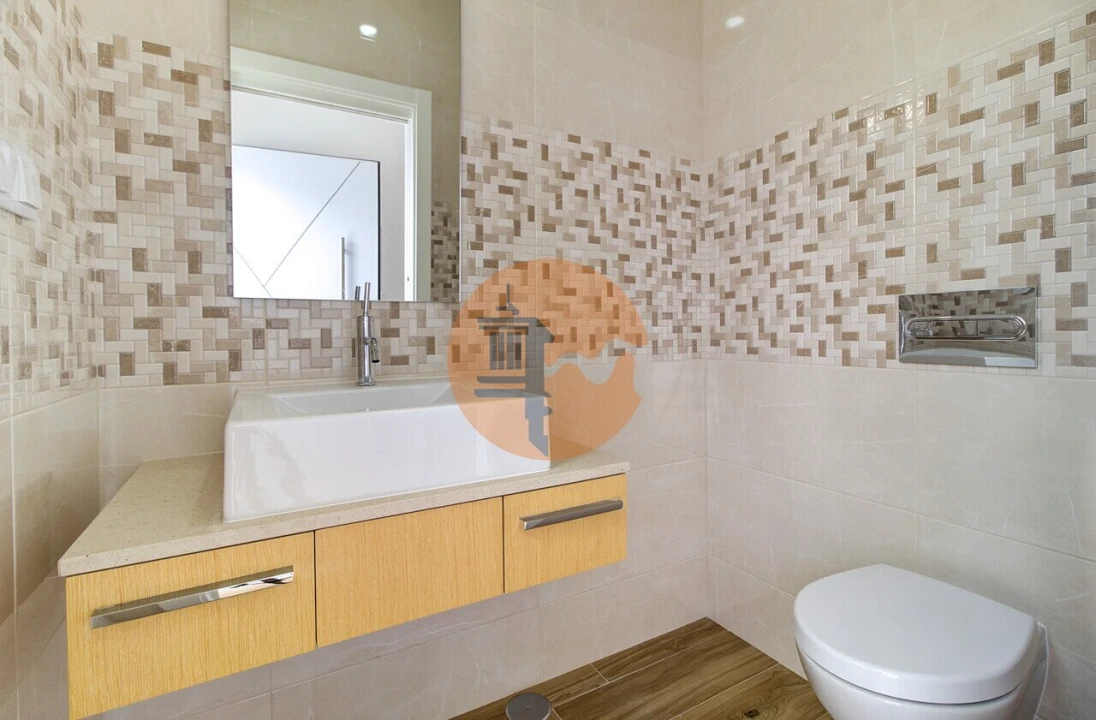 Moradia T3 para Venda em Altura Foto 8