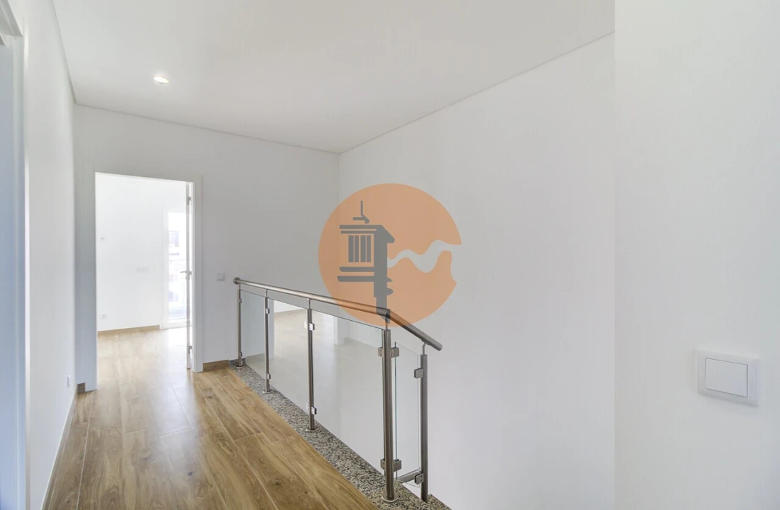 Moradia T3 para Venda em Altura Foto 27