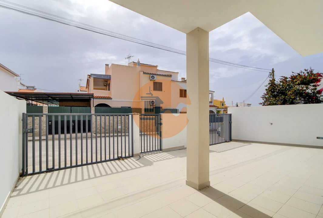 Moradia T3 para Venda em Altura Foto 49