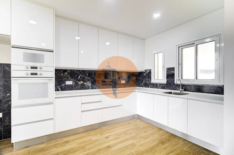 Moradia T3 para Venda em Altura Foto 5