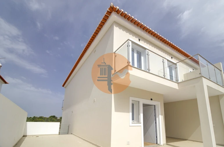 Moradia T3 para Venda em Altura Foto 50