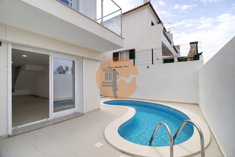 Moradia T3 para Venda em Altura Foto 52