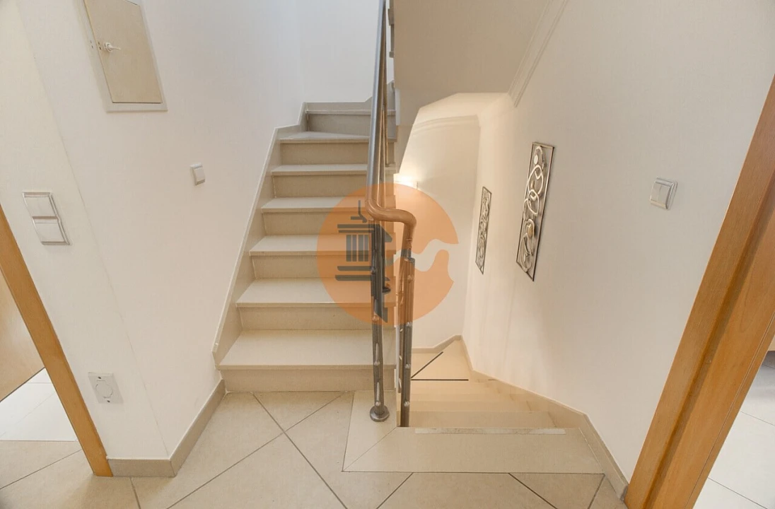 Moradia T5 para Venda em Vila Nova de Cacela Foto 18