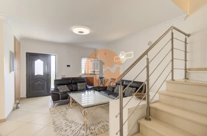 Moradia T5 para Venda em Vila Nova de Cacela