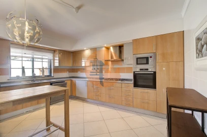 Moradia T5 para Venda em Vila Nova de Cacela