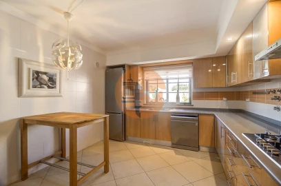 Moradia T5 para Venda em Vila Nova de Cacela