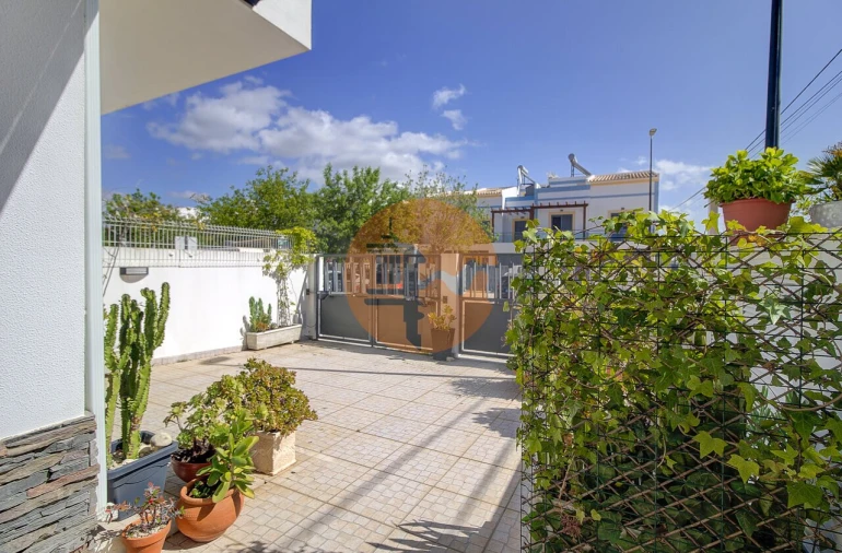 Moradia T5 para Venda em Vila Nova de Cacela Foto 42