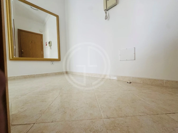 Apartamento T2 para Venda em Montenegro Foto 16