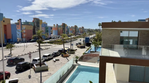 Moradia T3 para Venda em Albufeira e Olhos de Água