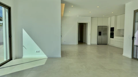 Moradia T3 para Venda em Albufeira e Olhos de Água