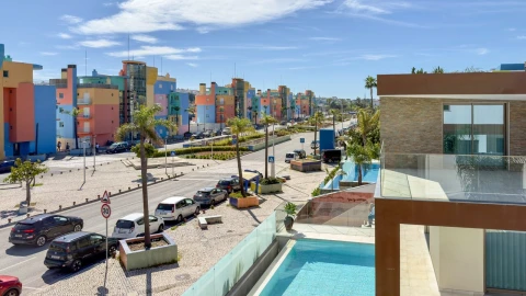 Moradia T3 para Venda em Albufeira e Olhos de Água