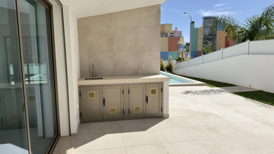 Moradia T3 para Venda em Albufeira e Olhos de Água Foto 17