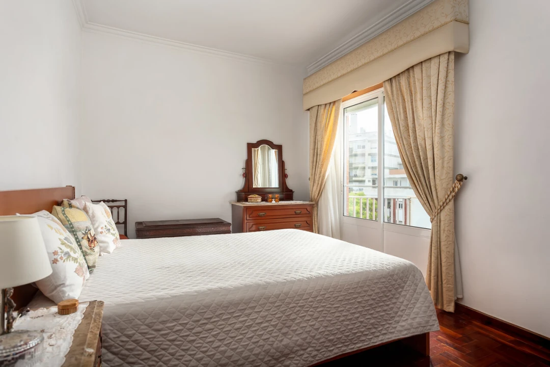 Apartamento T3 para Venda em Oeiras e São Julião da Barra, Paço de Arcos e Caxias Foto 18