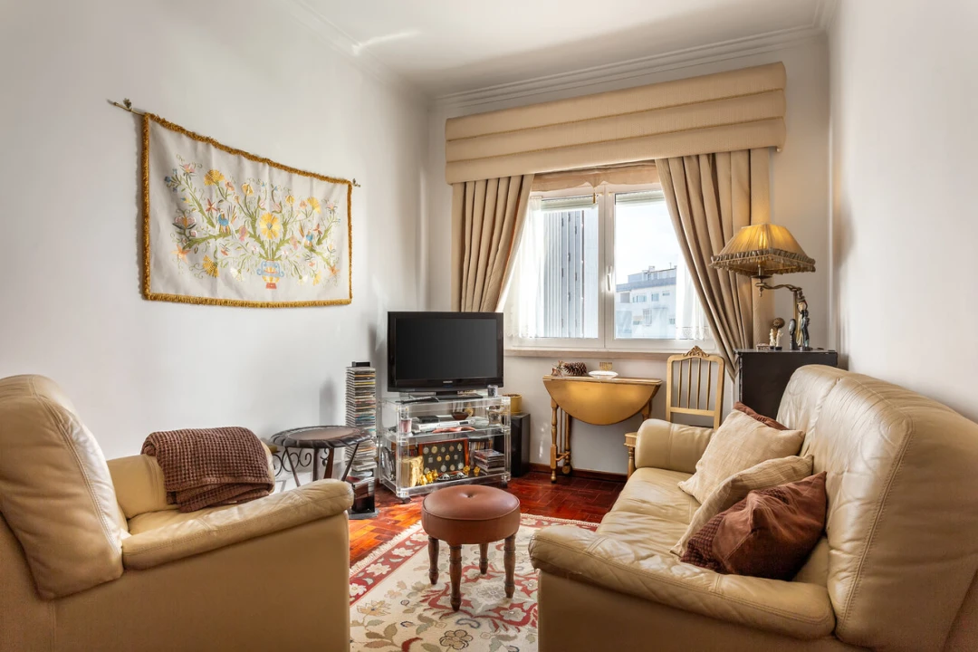 Apartamento T3 para Venda em Oeiras e São Julião da Barra, Paço de Arcos e Caxias Foto 6