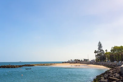 Apartamento T3 para Venda em Oeiras e São Julião da Barra, Paço de Arcos e Caxias