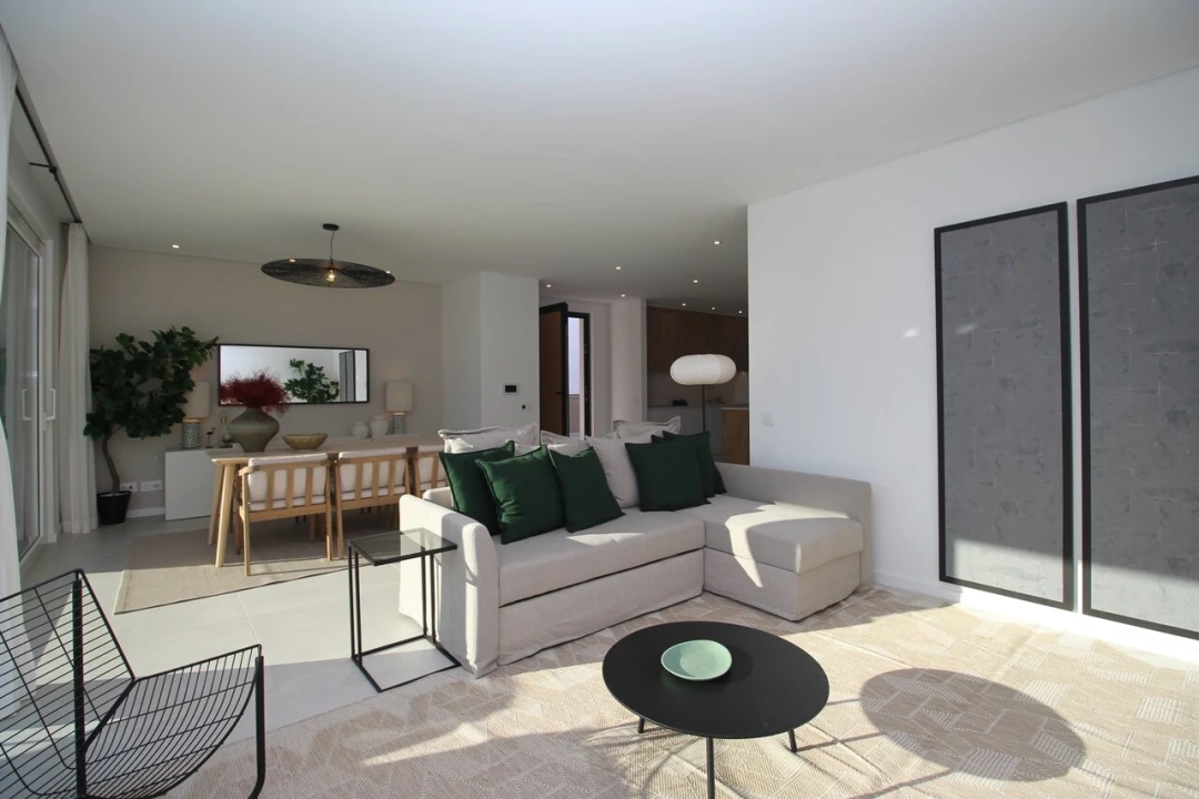 Moradia T3 para Venda em Quarteira Foto 2