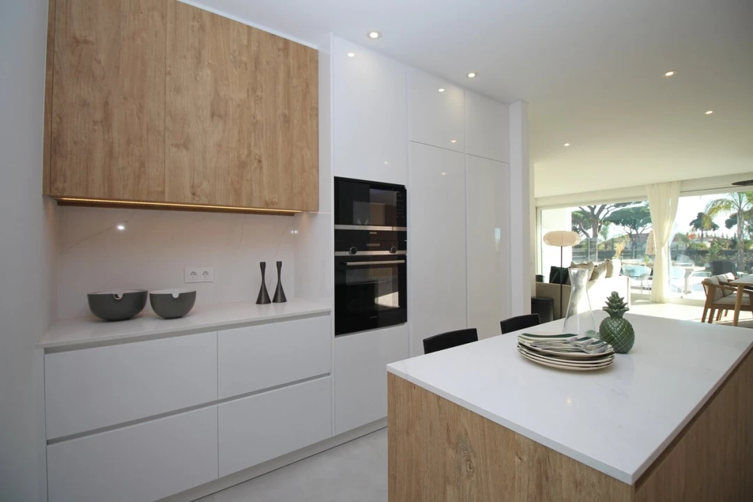 Moradia T3 para Venda em Quarteira Foto 9