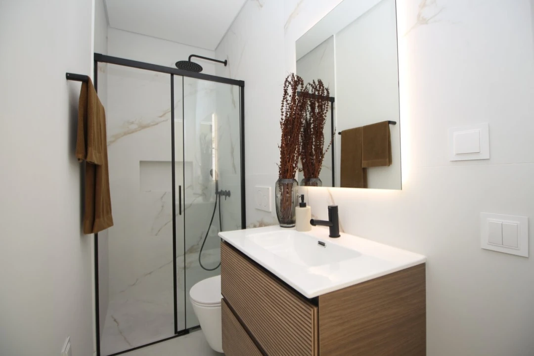 Moradia T3 para Venda em Quarteira Foto 18