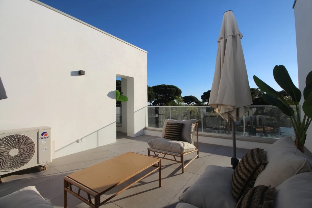 Moradia T3 para Venda em Quarteira Foto 22