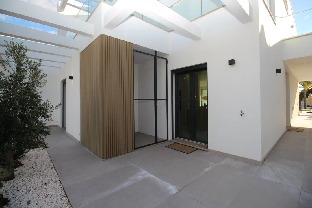 Moradia T3 para Venda em Quarteira Foto 24