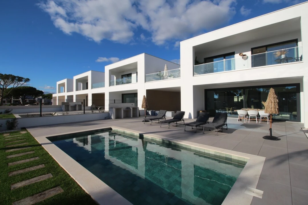 Moradia T3 para Venda em Quarteira Foto 25