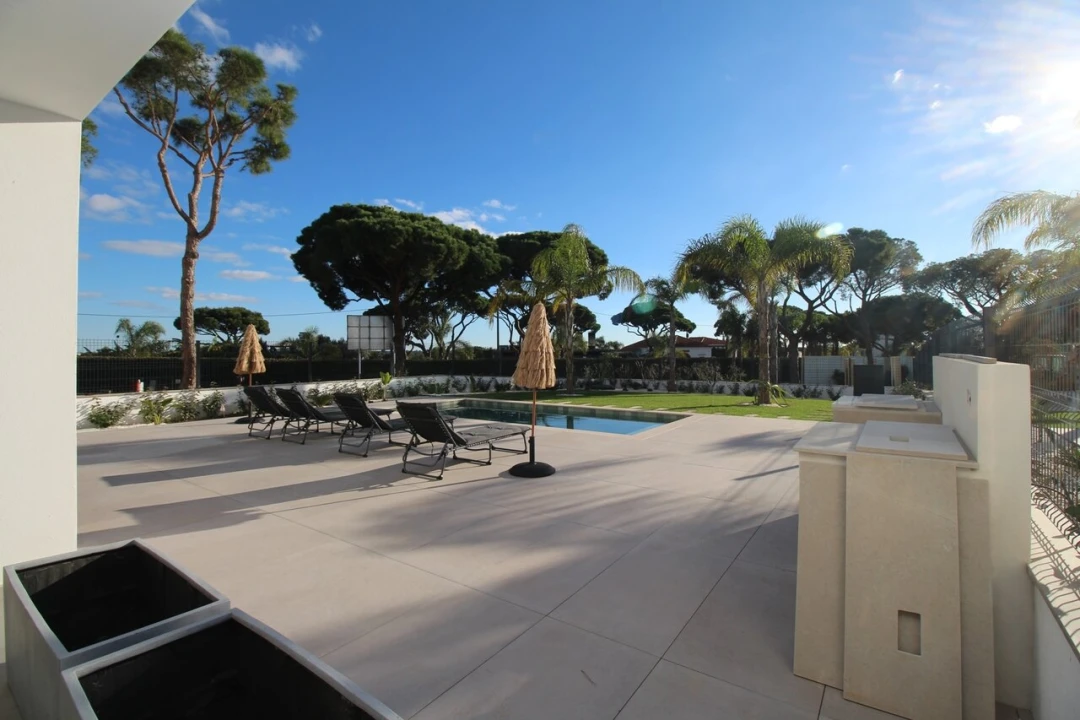 Moradia T3 para Venda em Quarteira Foto 26