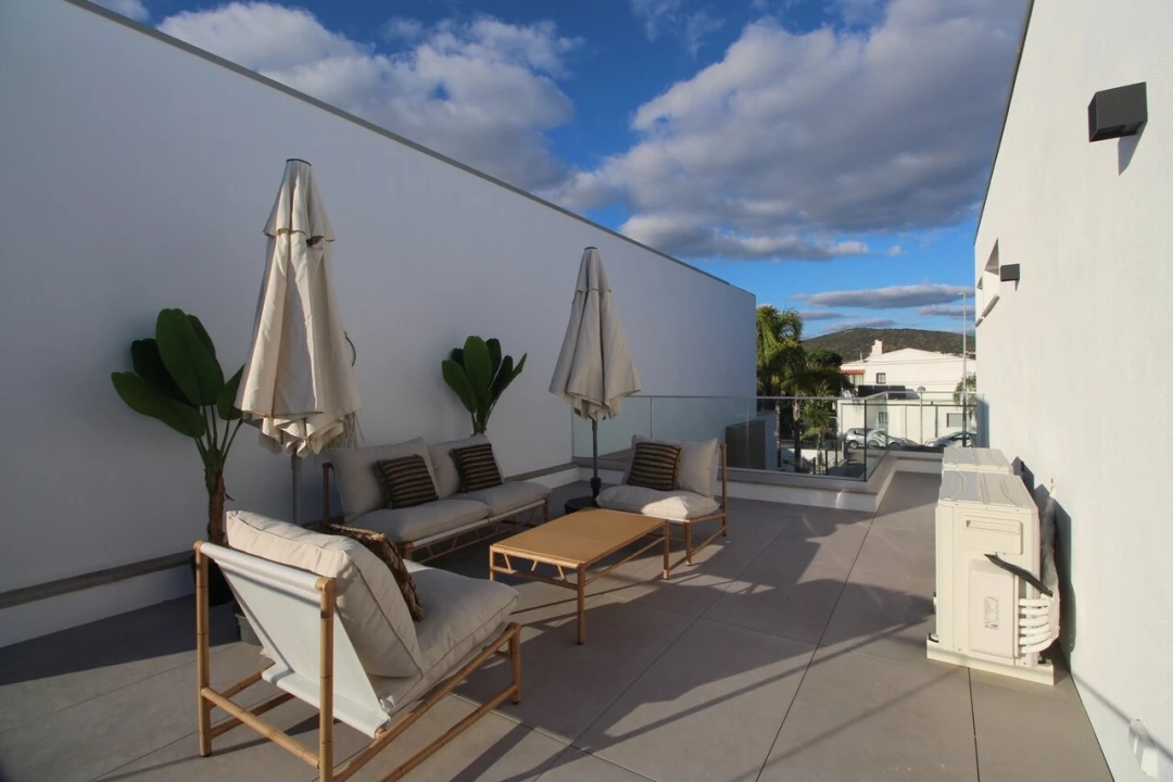 Moradia T3 para Venda em Quarteira Foto 64