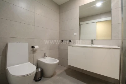 Apartamento T3 para Venda em Santa Marinha e São Pedro da Afurada