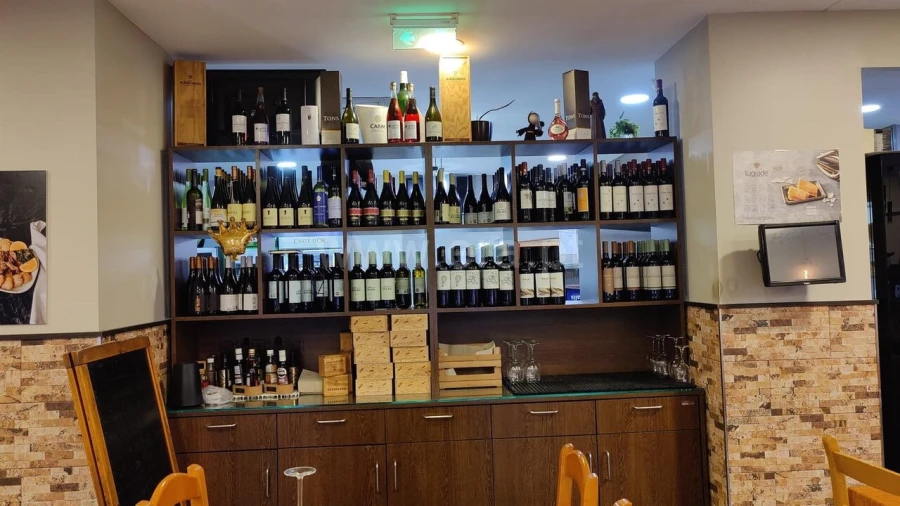 Loja para Trespasse em Matosinhos e Leça da Palmeira Foto 10
