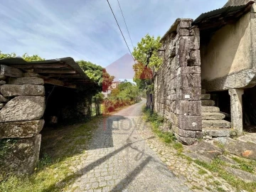 Moradia T2 para Venda em Vila Chã (São João Baptista e Santiago)