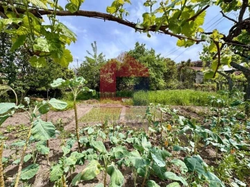 Moradia T2 para Venda em Vila Chã (São João Baptista e Santiago)