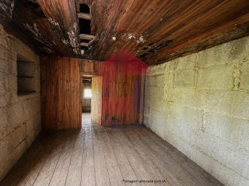 Moradia T2 para Venda em Vila Chã (São João Baptista e Santiago)