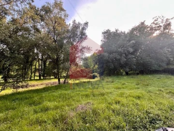 Terreno para Venda em Oriz (Santa Marinha) e Oriz (São Miguel)