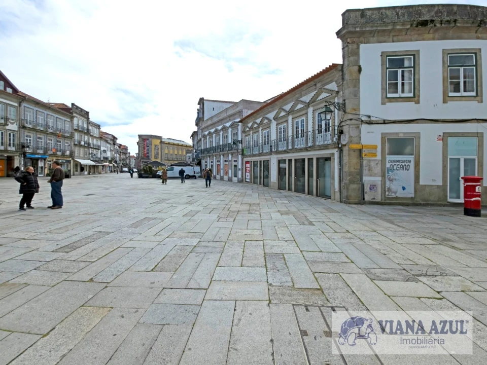 Loja para Arrendamento em Santa Maria Maior e Monserrate e Meadela Foto 1