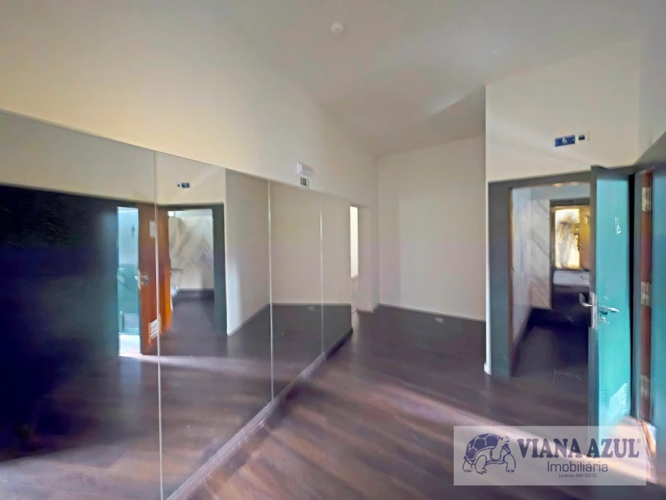 Loja para Arrendamento em Santa Maria Maior e Monserrate e Meadela Foto 17