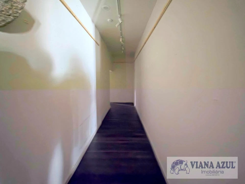 Loja para Arrendamento em Santa Maria Maior e Monserrate e Meadela Foto 23