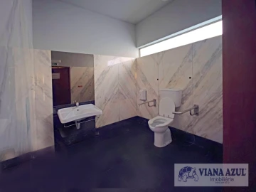 Loja para Arrendamento em Santa Maria Maior e Monserrate e Meadela