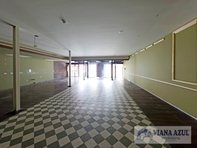 Loja para Arrendamento em Santa Maria Maior e Monserrate e Meadela Foto 3