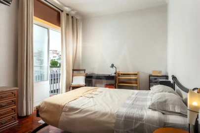 Apartamento T3 para Venda em Oeiras e São Julião da Barra, Paço de Arcos e Caxias