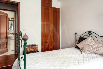 Apartamento T3 para Venda em Oeiras e São Julião da Barra, Paço de Arcos e Caxias