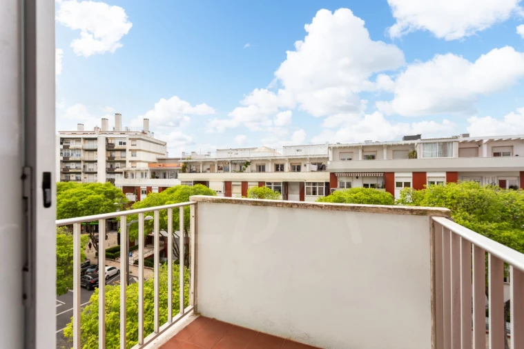 Apartamento T3 para Venda em Oeiras e São Julião da Barra, Paço de Arcos e Caxias Foto 24
