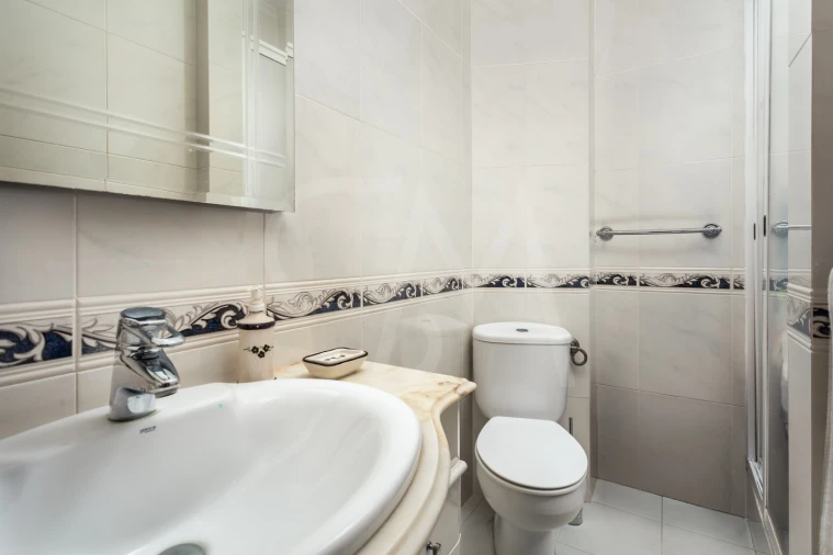Apartamento T3 para Venda em Oeiras e São Julião da Barra, Paço de Arcos e Caxias Foto 28