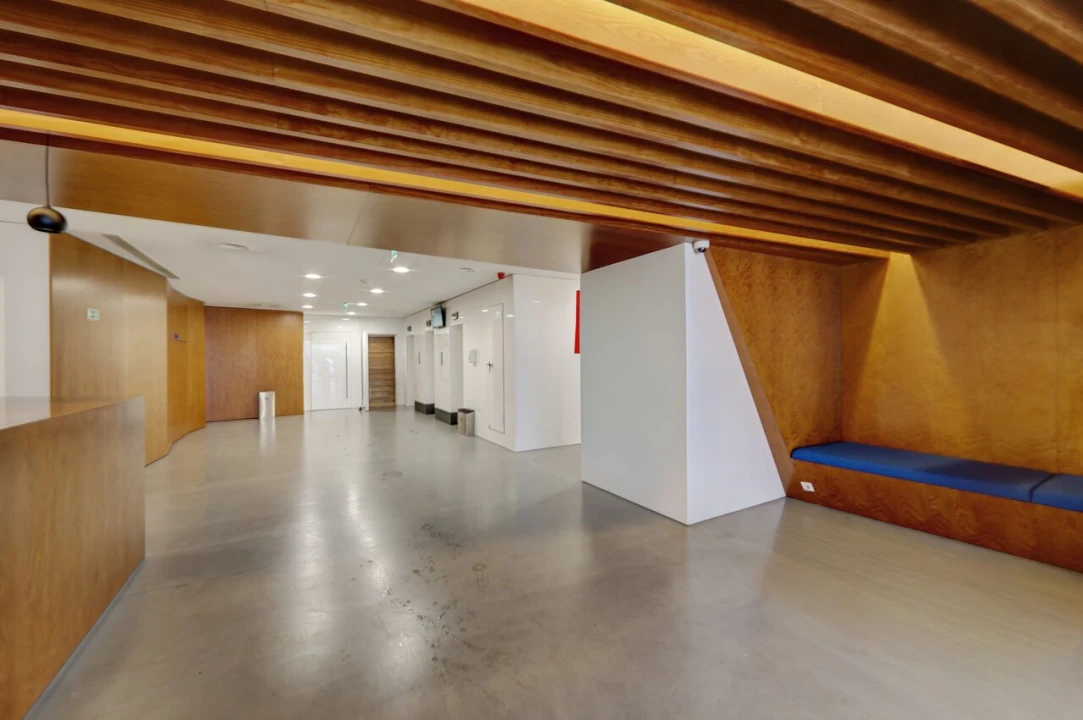 Escritório para Arrendamento em Campolide Foto 15